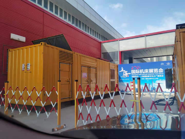 城区发电车出租-发电机无电压或电压太低怎么办？